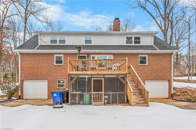 5370 Palisade Drive, Pfafftown, NC 27040