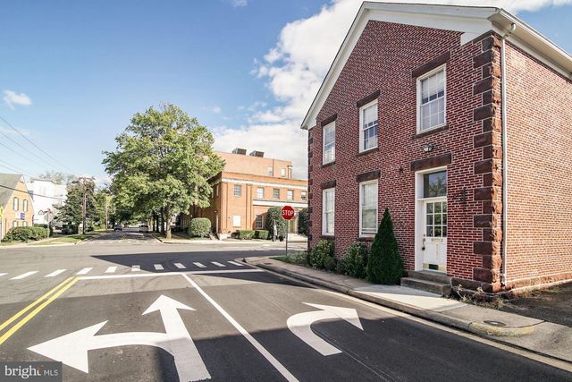 9251 LEE AVE, Manassas, VA 20110