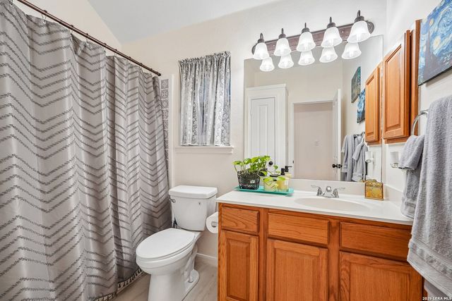 18727 Surreywood, San Antonio, TX 78258