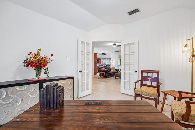 18727 Surreywood, San Antonio, TX 78258