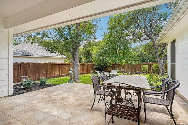 18727 Surreywood, San Antonio, TX 78258