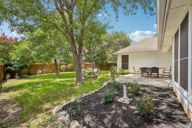 18727 Surreywood, San Antonio, TX 78258