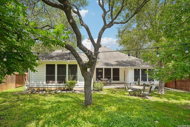 18727 Surreywood, San Antonio, TX 78258