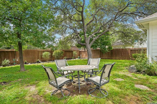 18727 Surreywood, San Antonio, TX 78258