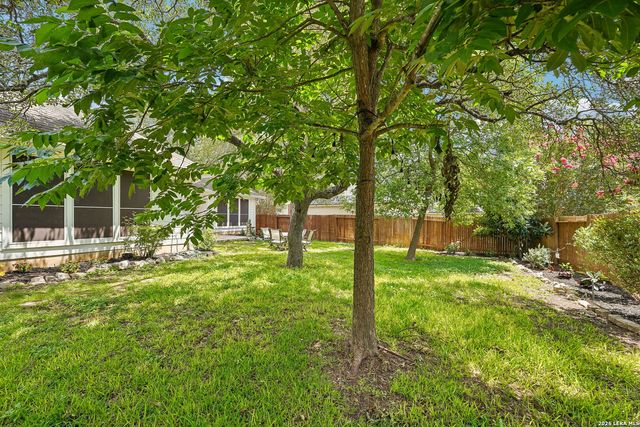 18727 Surreywood, San Antonio, TX 78258