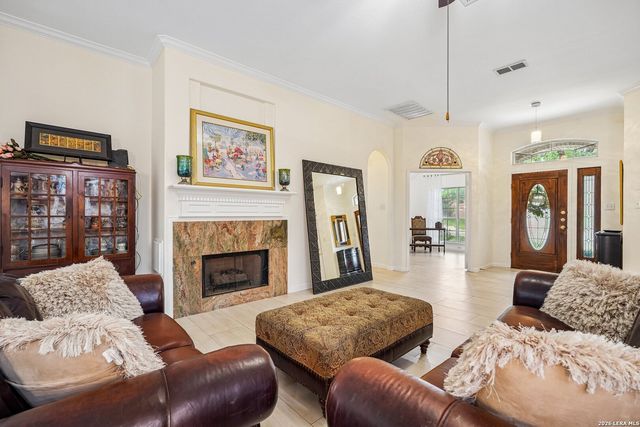 18727 Surreywood, San Antonio, TX 78258