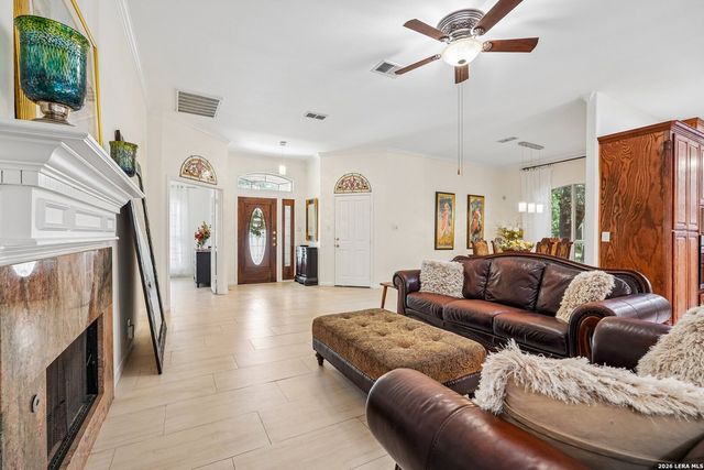 18727 Surreywood, San Antonio, TX 78258