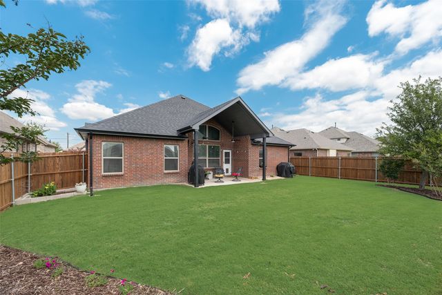 3012 Winchester Avenue, Melissa, TX 75454
