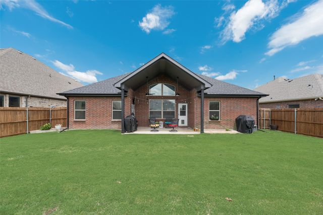 3012 Winchester Avenue, Melissa, TX 75454