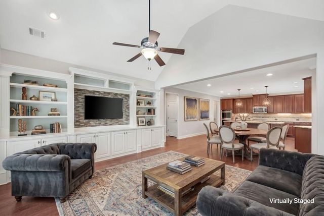 2842 Middlecreek Way 1602, Cumming, GA 30041