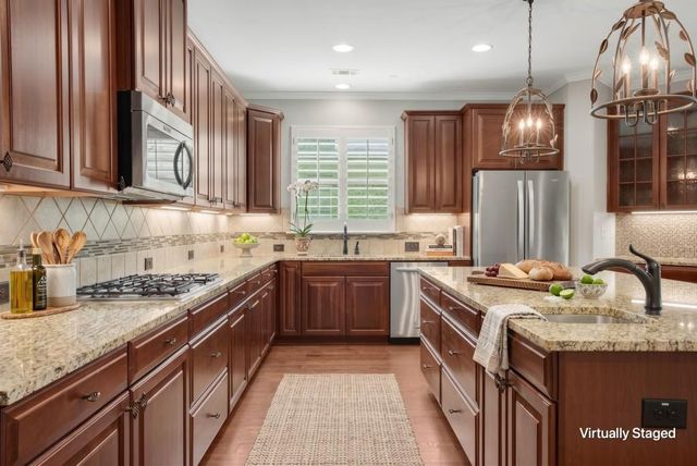 2842 Middlecreek Way 1602, Cumming, GA 30041