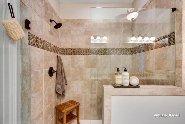 2842 Middlecreek Way 1602, Cumming, GA 30041