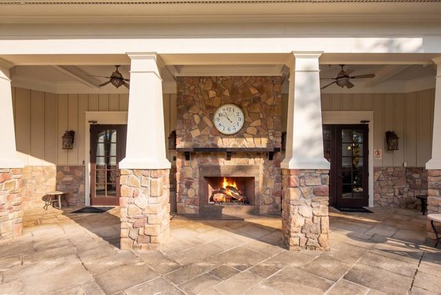 2842 Middlecreek Way 1602, Cumming, GA 30041