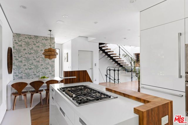 647 Mildred Avenue, Venice (los Angeles), CA 90291