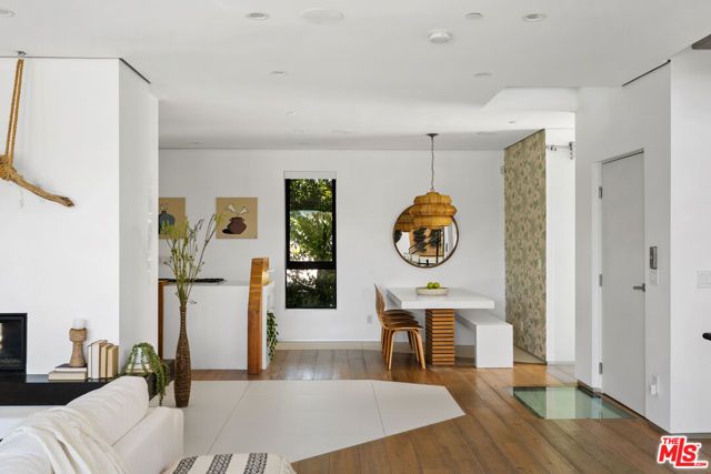 647 Mildred Avenue, Venice (los Angeles), CA 90291