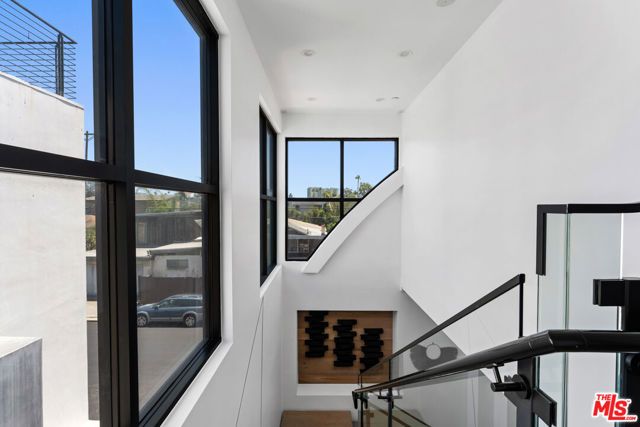 647 Mildred Avenue, Venice (los Angeles), CA 90291