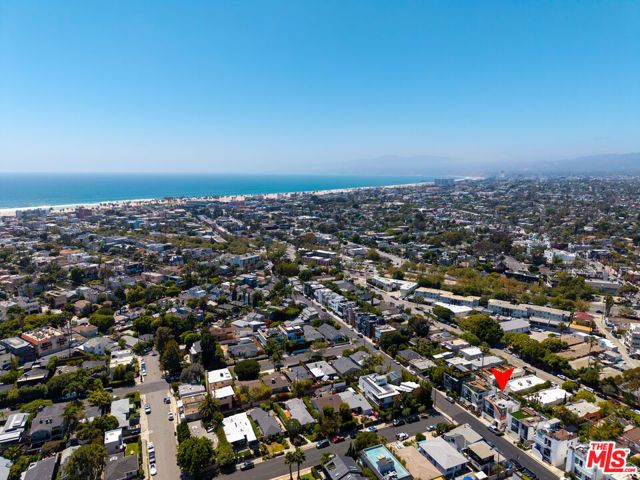 647 Mildred Avenue, Venice (los Angeles), CA 90291
