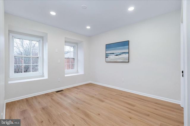 10147 OAKWOOD CHASE CT, Oakton, VA 22124