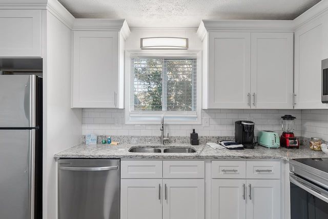409 17th Ave. N, Myrtle Beach, SC 29577