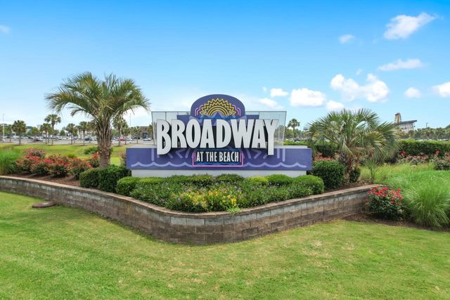409 17th Ave. N, Myrtle Beach, SC 29577