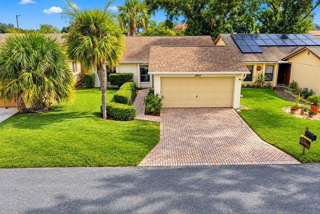 3947 CYPRESS LANDING W, Winter Haven, FL 33884