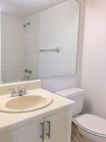 5400 W 21st Court 306, Hialeah, FL 33016
