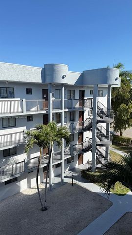 5400 W 21st Court 306, Hialeah, FL 33016