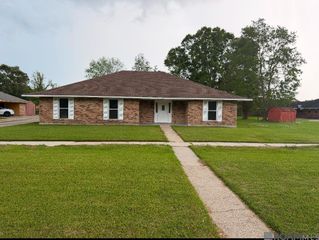 12230 Catalina Ave, Baton Rouge, LA 70814