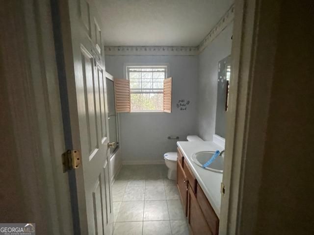339 Allatoona Shores Drive, Canton, GA 30114