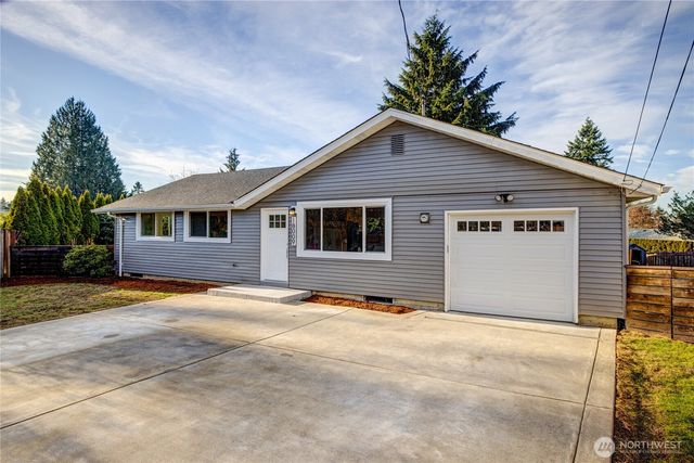 18009 110th Place SE, Renton, WA 98055
