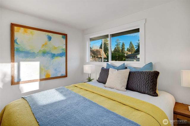 18009 110th Place SE, Renton, WA 98055