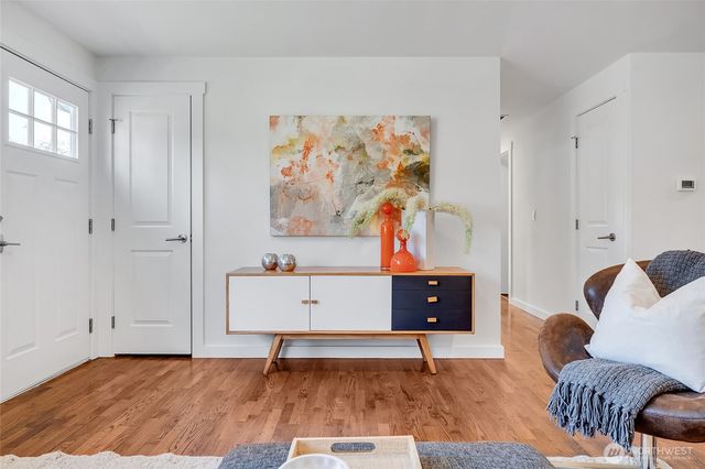 18009 110th Place SE, Renton, WA 98055