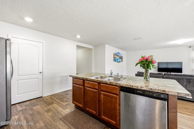 9268 BIGHORN Trail, Jacksonville, FL 32222