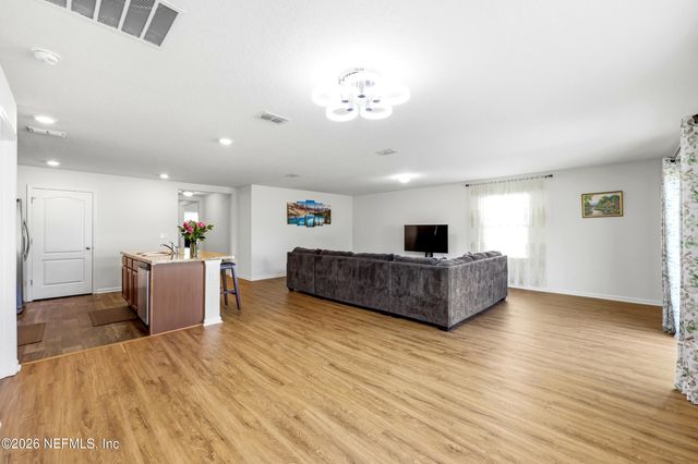 9268 BIGHORN Trail, Jacksonville, FL 32222