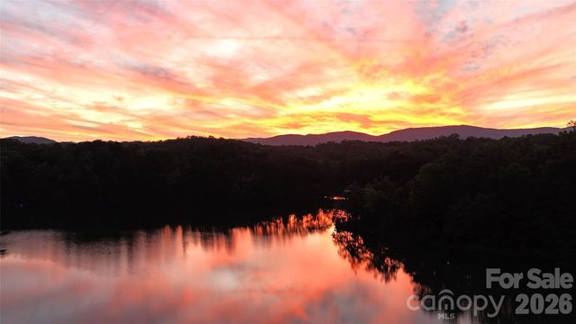 00 Hawk Ridge Drive 8, Mill Spring, NC 28756