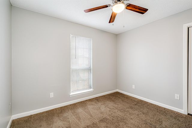 3913 OAK BRANCH CIR E, Memphis, TN 38135