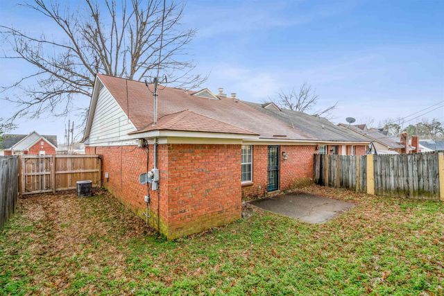 3913 OAK BRANCH CIR E, Memphis, TN 38135