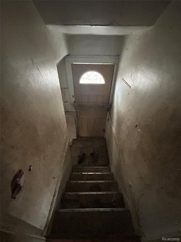 12708 Cloverlawn Street, Detroit, MI 48238