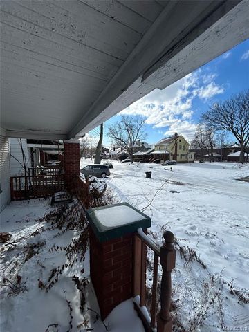 12708 Cloverlawn Street, Detroit, MI 48238