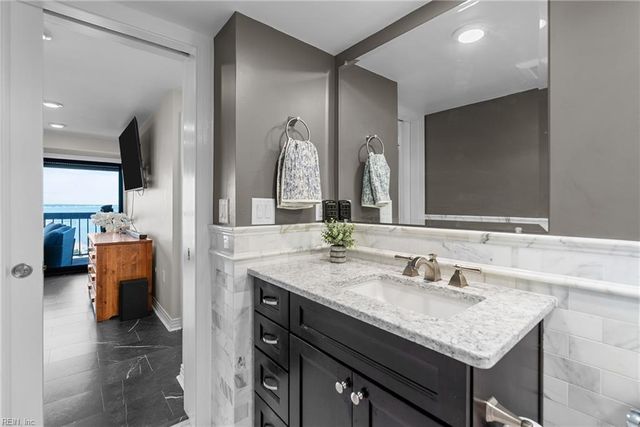 2830 Shore Dr Apt 1103, Virginia Beach, VA 23451