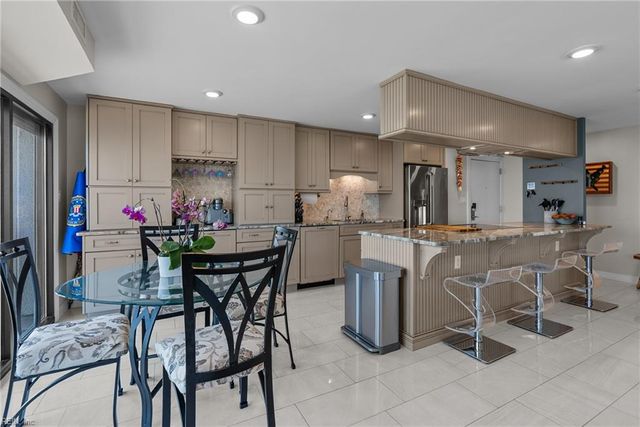 2830 Shore Dr Apt 1103, Virginia Beach, VA 23451