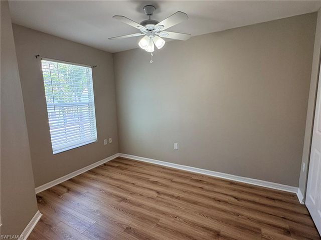 3643 Pine Oak Cir, Fort Myers, FL 33916