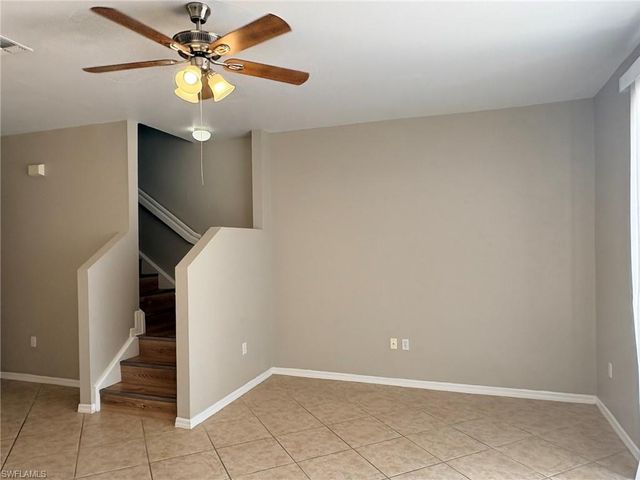 3643 Pine Oak Cir, Fort Myers, FL 33916