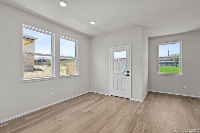 6879 Comanche Cave, San Antonio, TX 78247