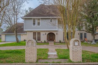 4015 Black Locust Drive, Houston, TX 77088