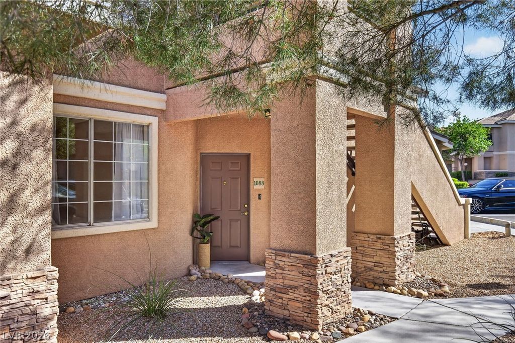 9901 Trailwood Drive 1088, Las Vegas, NV 89134 — exterior