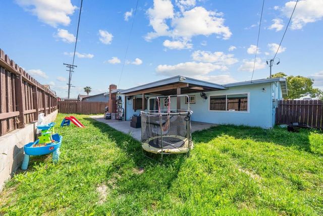 565 June Way, El Cajon, CA 92021