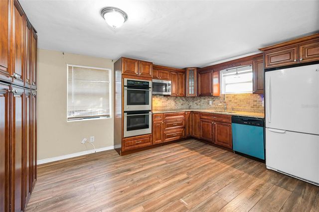 504 BELMONT STREET, Safety Harbor, FL 34695