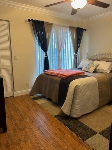 1040 Lake Shore Drive 105, Lake Park, FL 33403