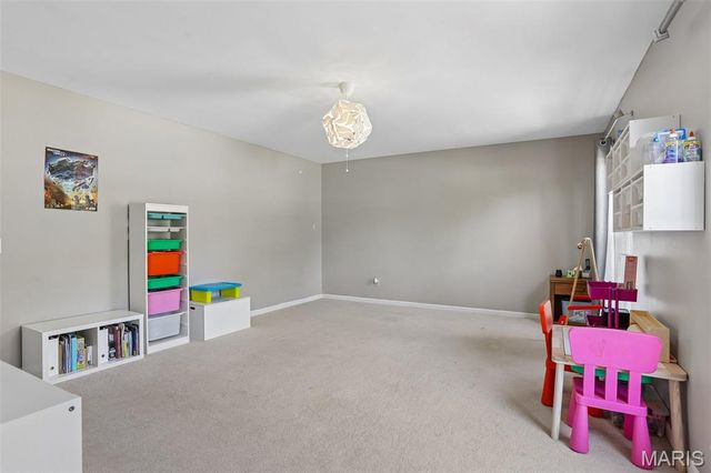 571 Arblay Place, Manchester, MO 63011